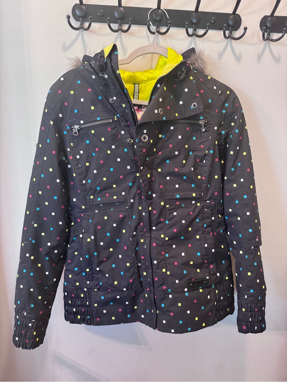 Burton Women’s DryRide Black Dot-Print Hooded Ski Jacket